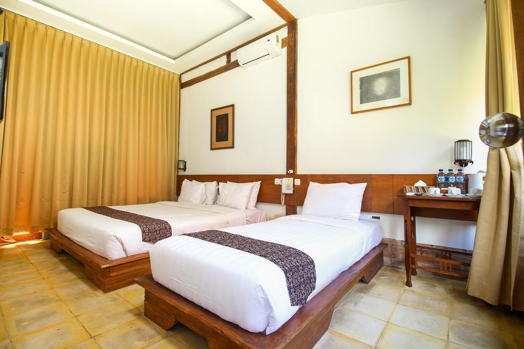Cempaka Villa Magelang Exterior photo