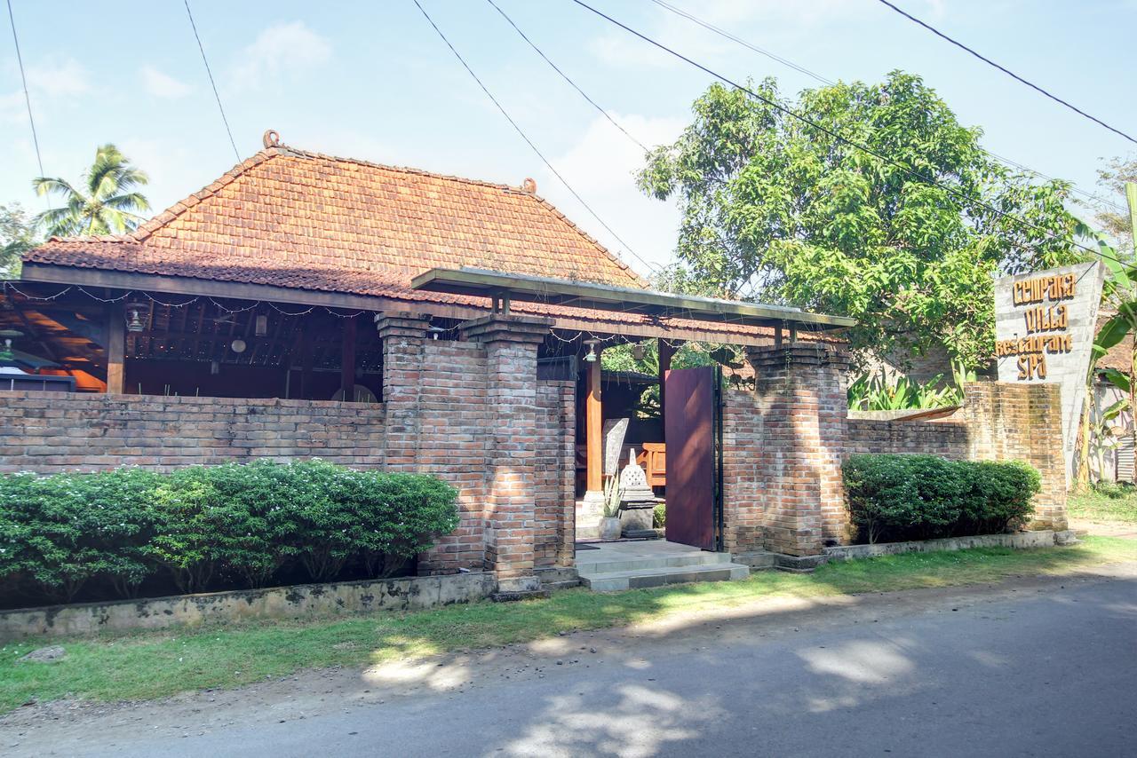 Cempaka Villa Magelang Exterior photo